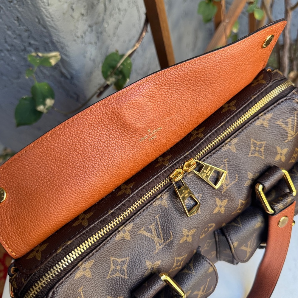 Louis Vuitton Monogram Manhattan NM - Picture 11 of 16